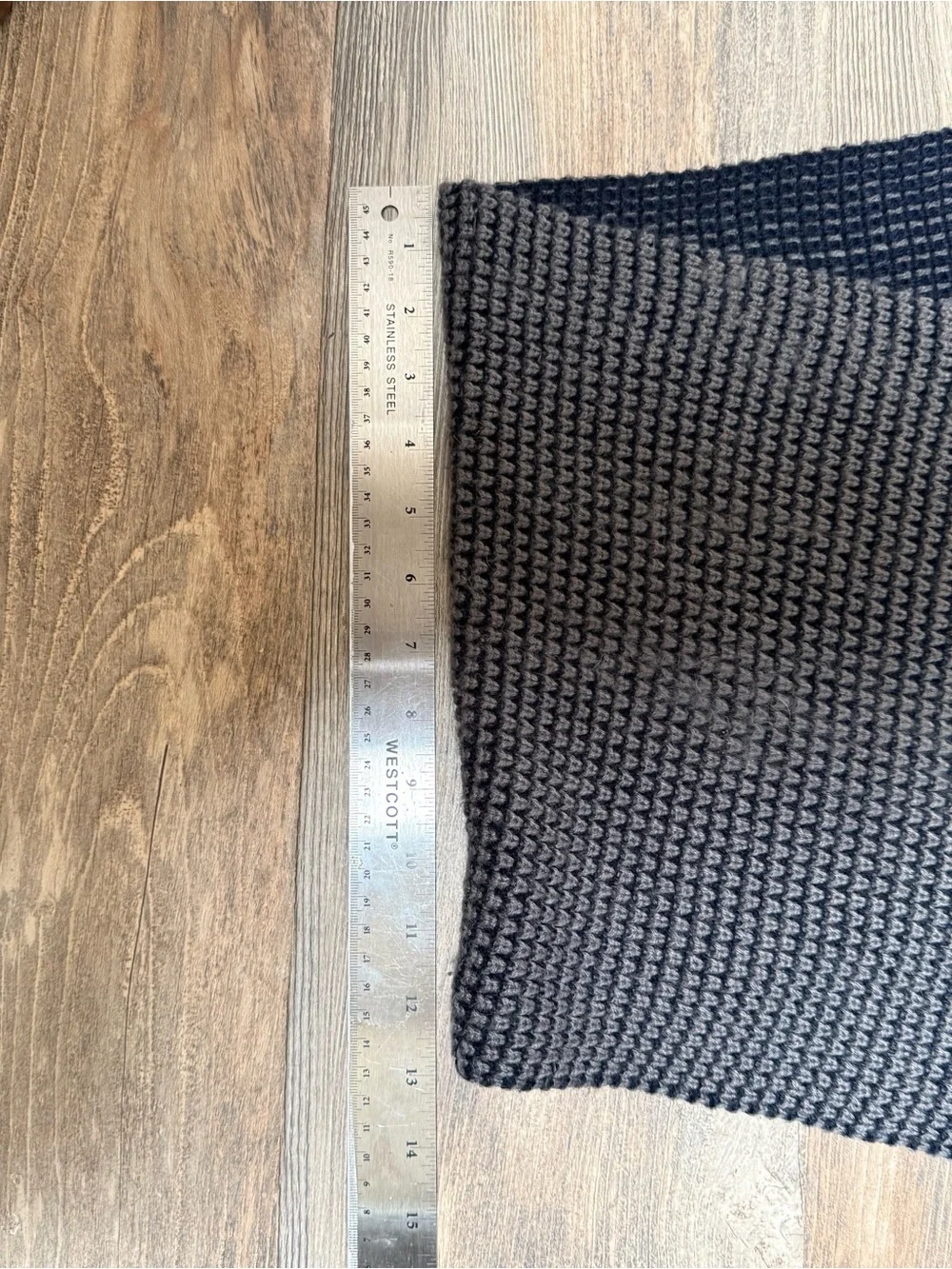 Cole Haan Waffle Knit Scarf Gray Charcoal Reversible 100% Acrylic